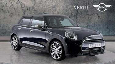 MINI Hatchback 1.5 Cooper Exclusive 5dr Auto Petrol Hatchback